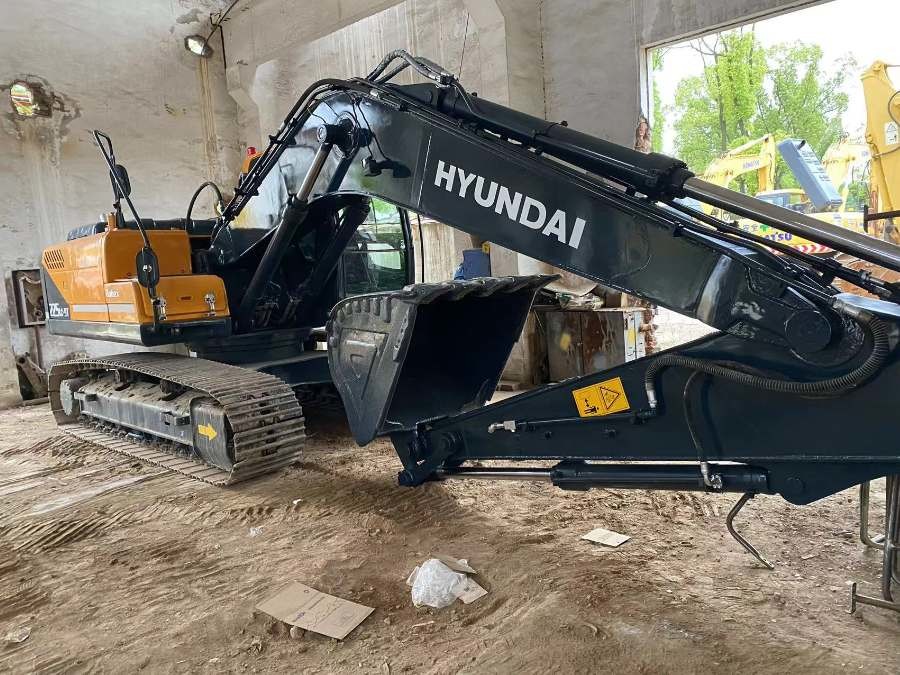 कोरिया बिक्री के लिए प्रयुक्त हुंडई खुदाई मशीन दूसरा हाथ R225-9T Jindongyu मशीनरी