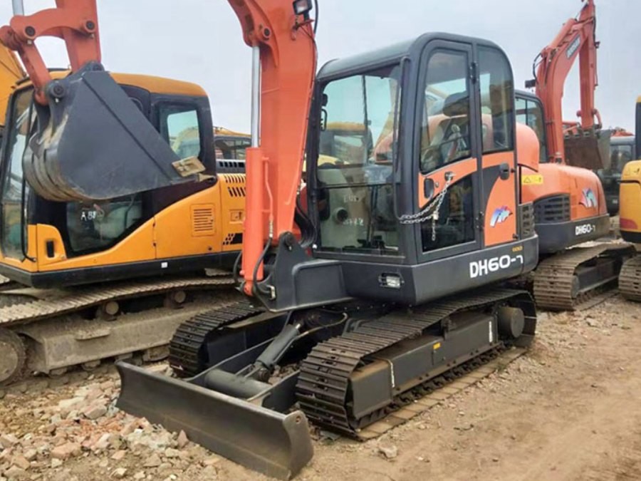 कोरिया इस्तेमाल किया Doosan उत्खनन बिक्री के लिए दूसरा हाथ DH60-7 Jindongyu मशीनरी