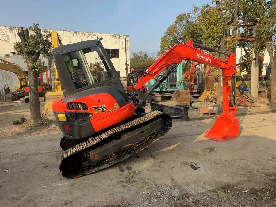 जापान प्रयुक्त कुबोटा खुदाई मशीन बिक्री के लिए दूसरा हाथ U55-4 Jindongyu मशीनरी